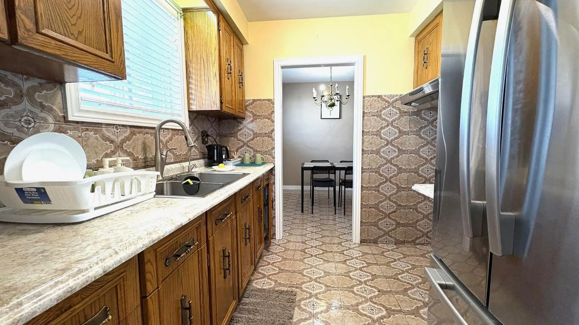 Cozy Stay, Self Check-In With Parking Available Upon Request Toronto