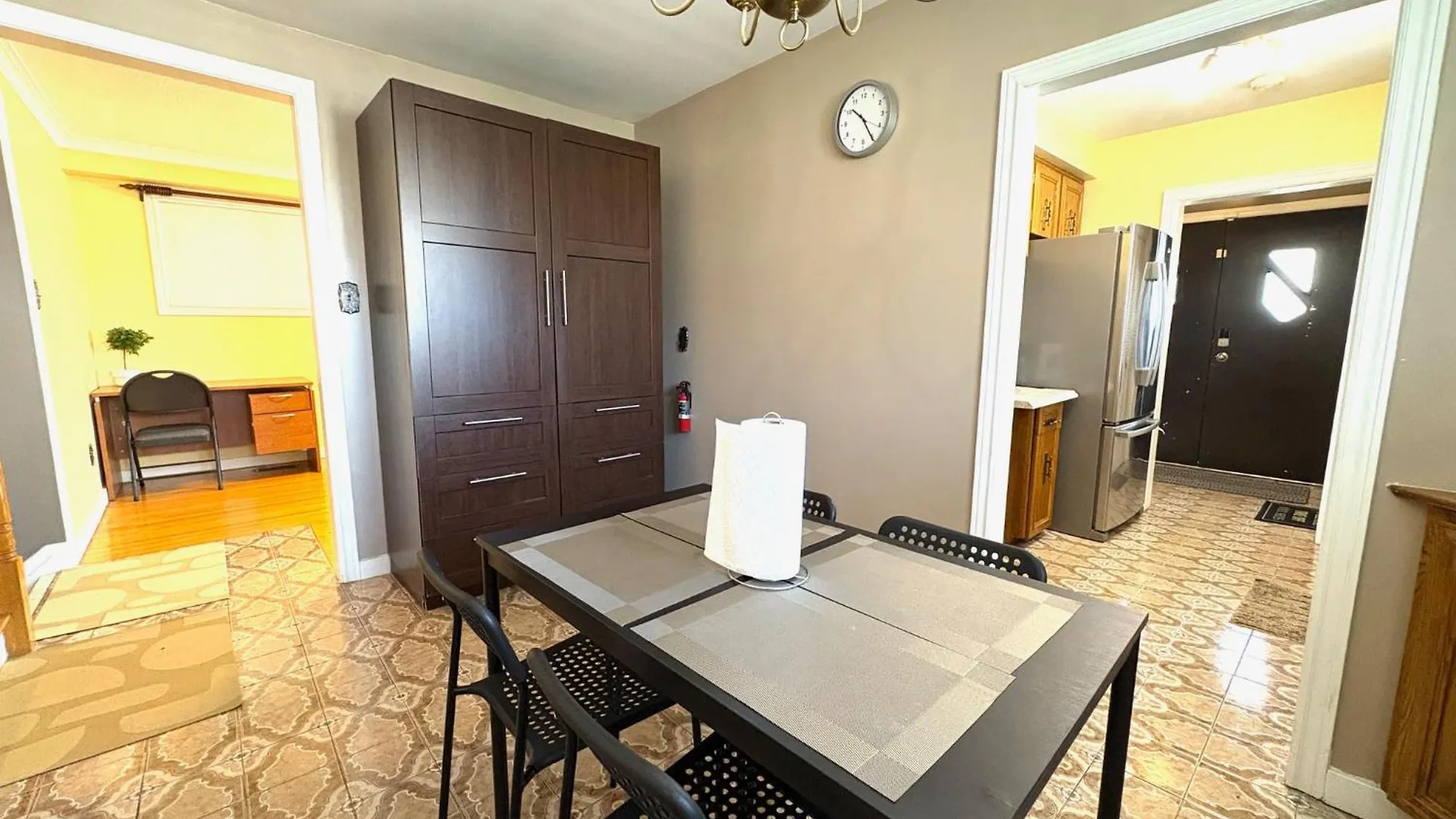 Guest house Cozy Stay, Self Check-In With Parking Available Upon Request